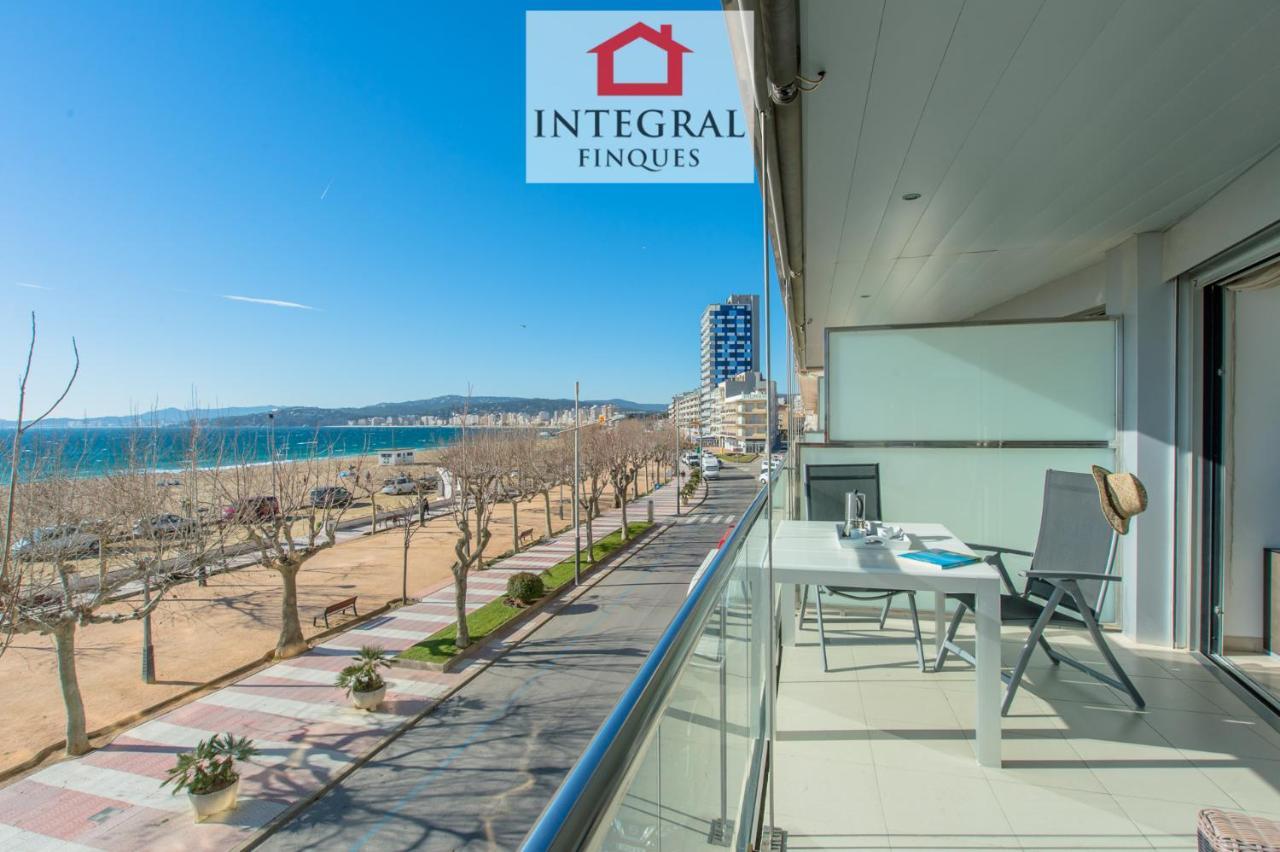 Palamos Beachfront Apartment Eksteriør billede
